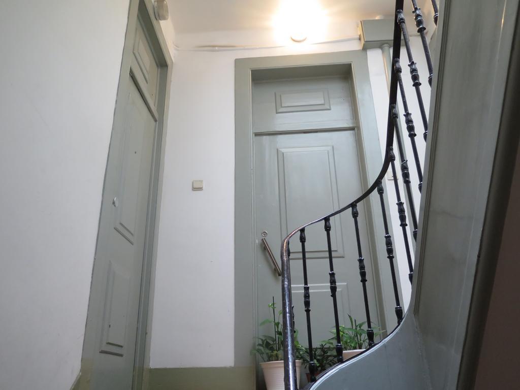 Chiado Bairro Alto, Bright And Newly Renovated 3 Bedroom Apartment, Lisbon Historical Center Exterior foto