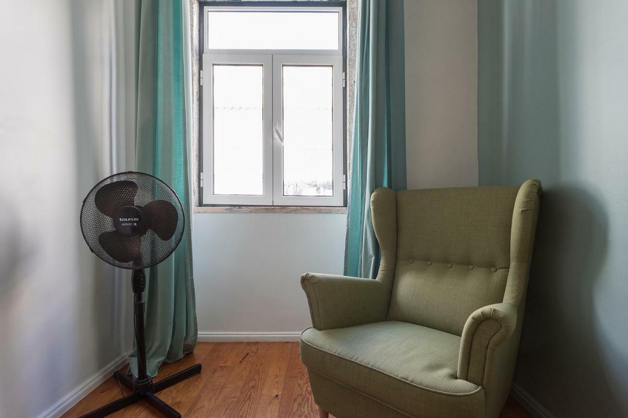 Chiado Bairro Alto, Bright And Newly Renovated 3 Bedroom Apartment, Lisbon Historical Center Exterior foto