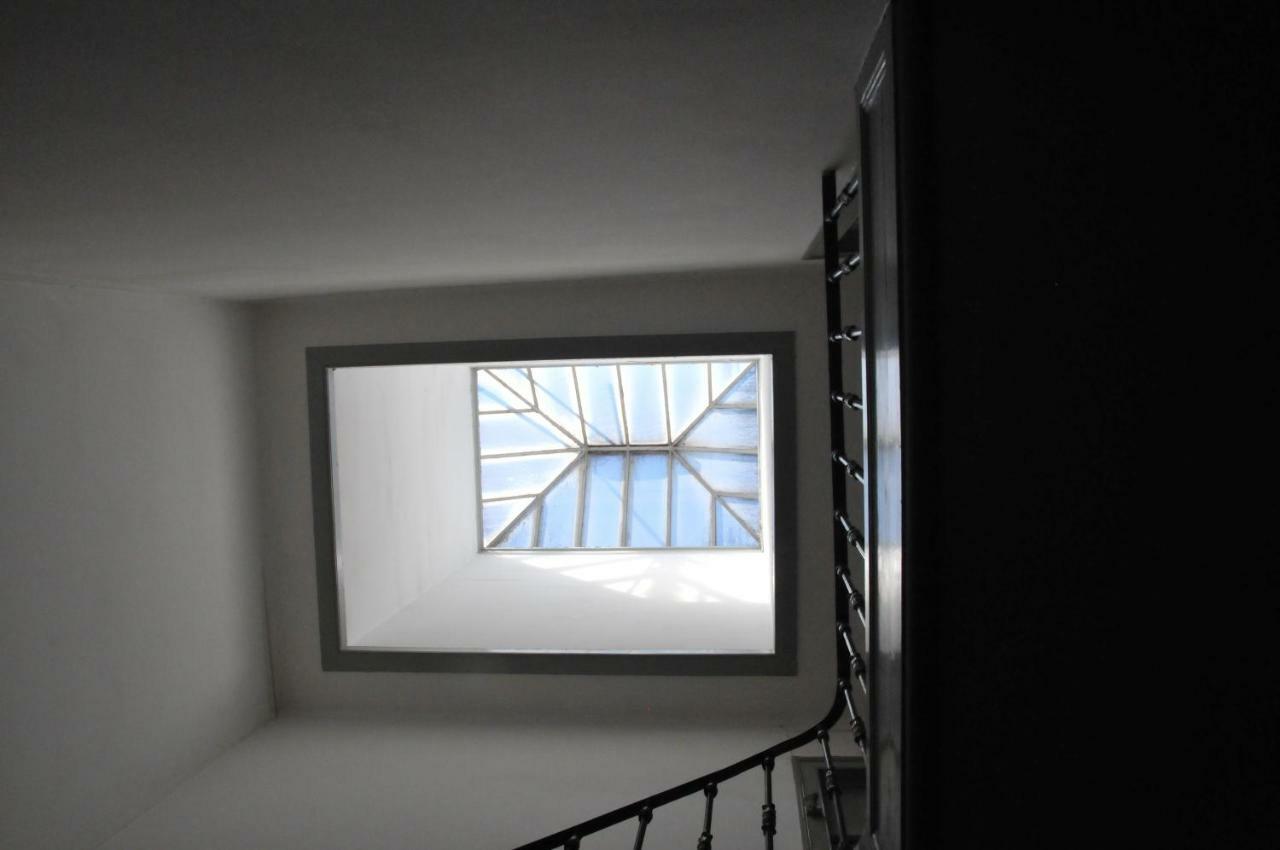 Chiado Bairro Alto, Bright And Newly Renovated 3 Bedroom Apartment, Lisbon Historical Center Exterior foto